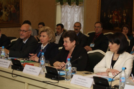 Принято участие в круглом столе по применению международных стандартов в области прав человека в г. Суздале