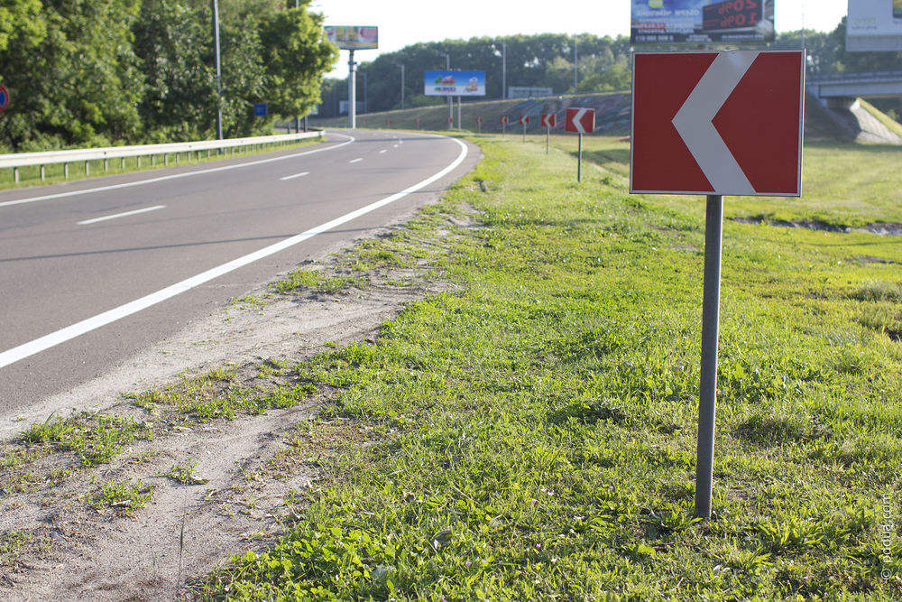 После обращения Уполномоченного на опасном участке автодороги установлены дорожные знаки